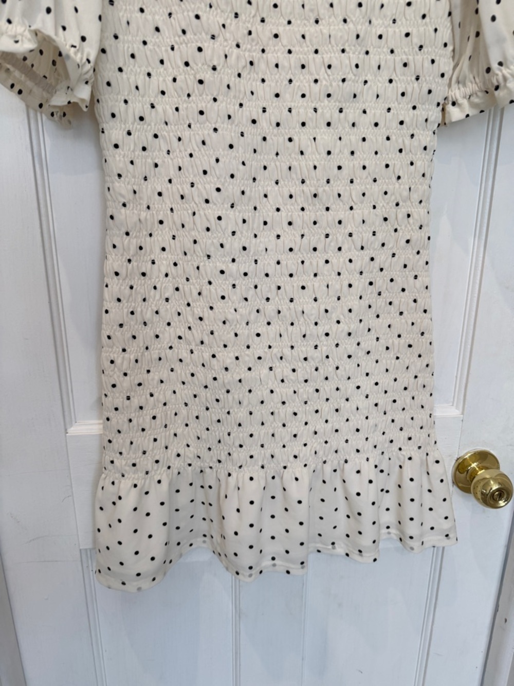 American Eagle Size M Polka Dot Smocked Dress Puff Sleeve Ruffle Hem Cute - Picture 9 of 15